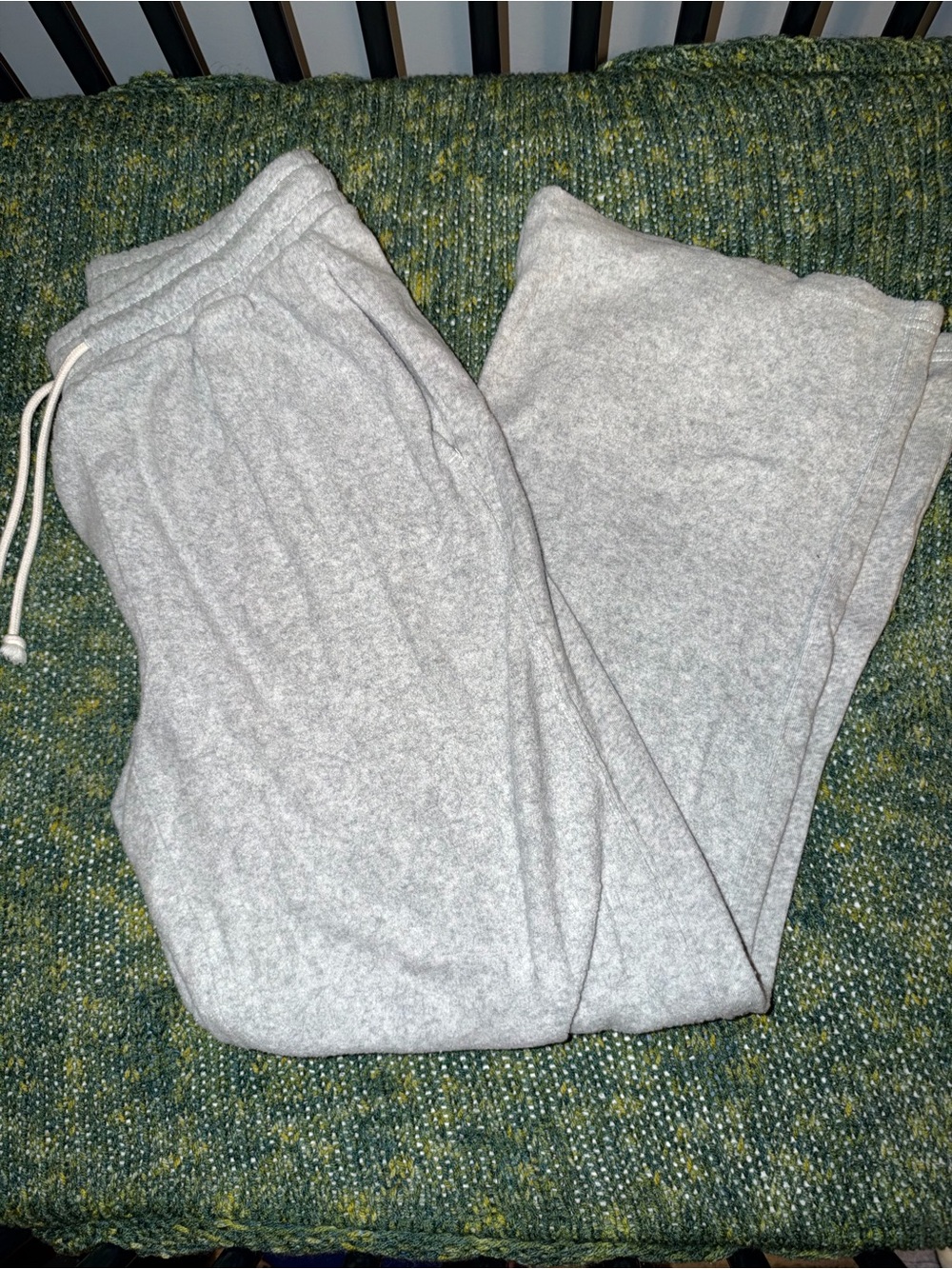 aerie Light Gray Women's Button-Up Cardigan Set - Picture 4 of 5